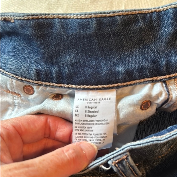 American Eagle Outfitters Blue Flare Jeans - Picture 5 of 5